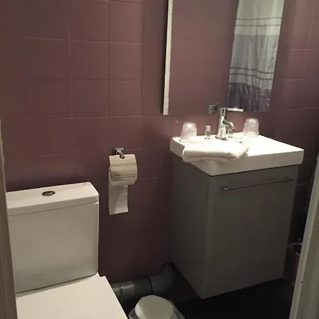فندق مبيت وإفطار Chez Grand Mere